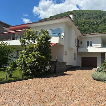 公寓 Con Giardino Al Melograno