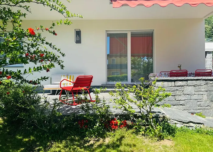 아파트 Con Giardino Al Melograno 로카르노